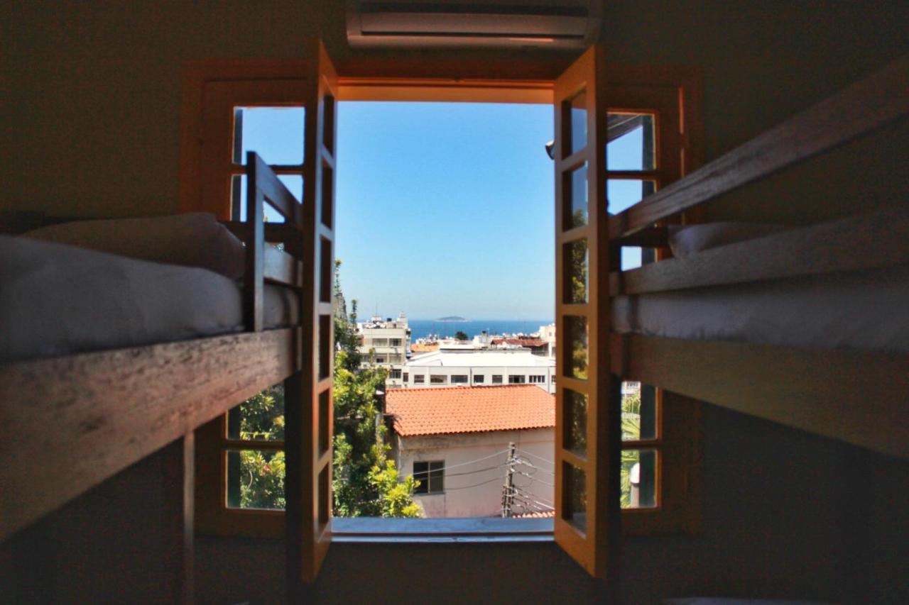 Maresias Do Leme Hostal *